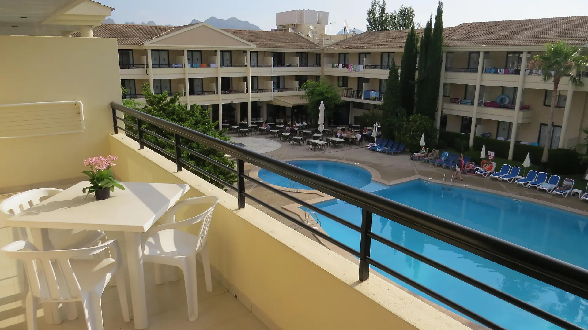 Aparthotel Hotel Bahia Pollensa Port de Pollença